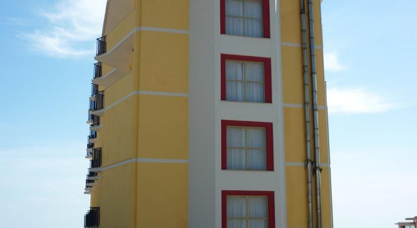לידו די ג'סולו Hotel Mondial מראה חיצוני תמונה